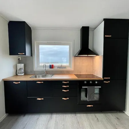 Lofoten_beach_eggum 度假居 *